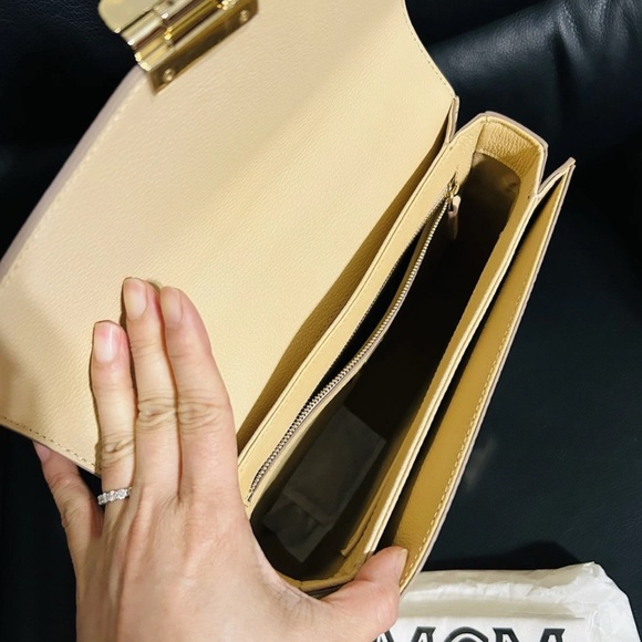 MCM Spot Park Avenue Medium Satchel Bag. - Picture 8 of 11